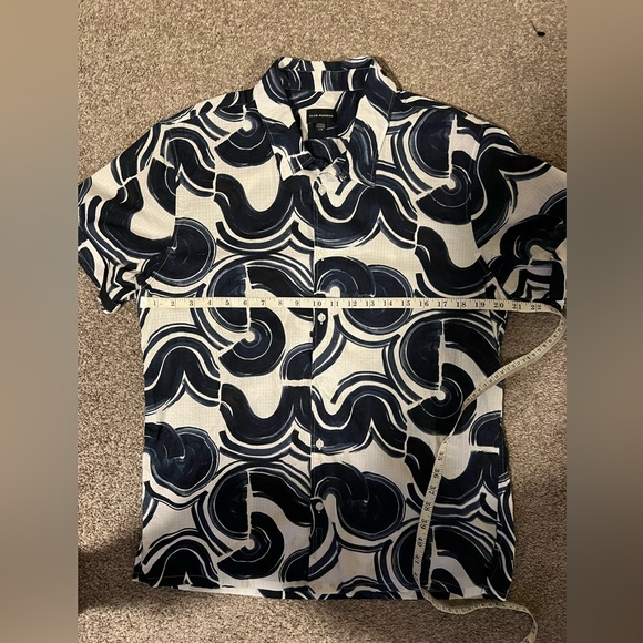 Club Monaco Button Up - Picture 2 of 5